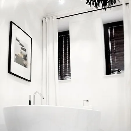 Regis Apartament *
